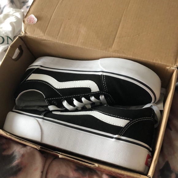 vans old skool platform on feet